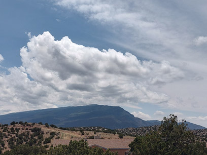 Sandias